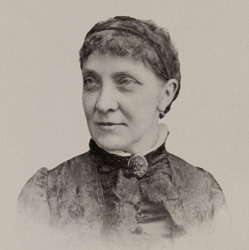 portrait of Rachel Lloyd
