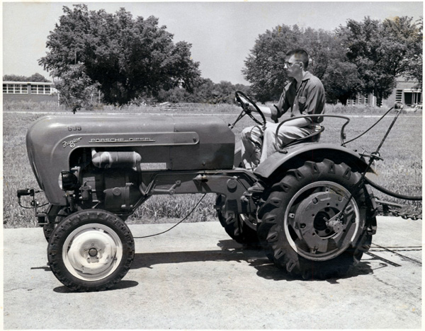 A picture of another interesting tractor model tested. The Porsche L108 Junior
               was tested in 1959 tractor test number 699.