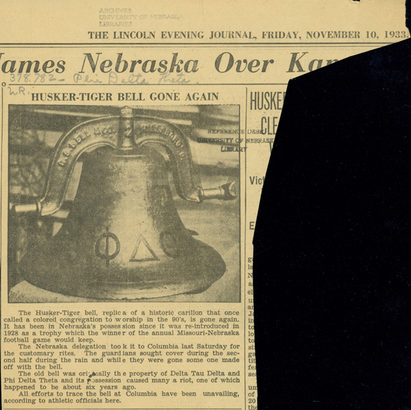 A news clipping about the missing MU vs. NU victory Bell from 1933.